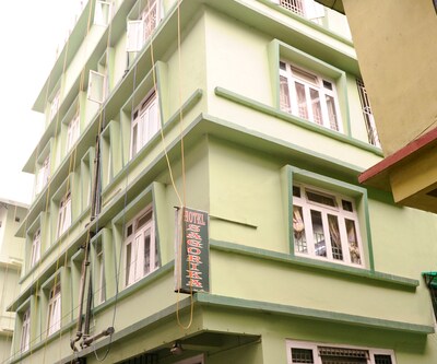 Hotel Sagorika